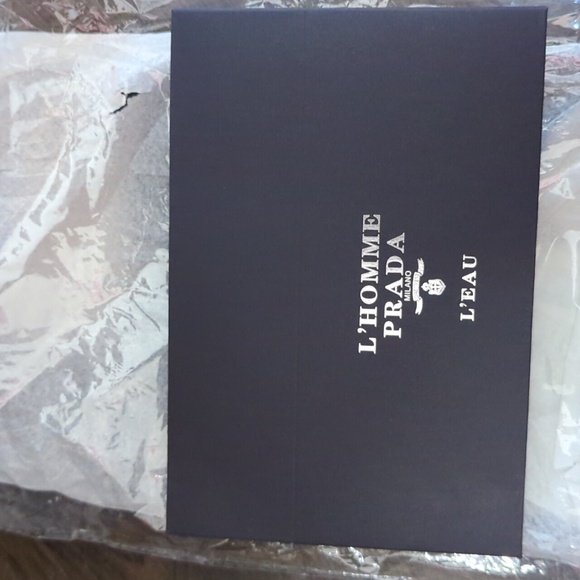 Prada L'Homme Beauty Tote Bag - Picture 7 of 8